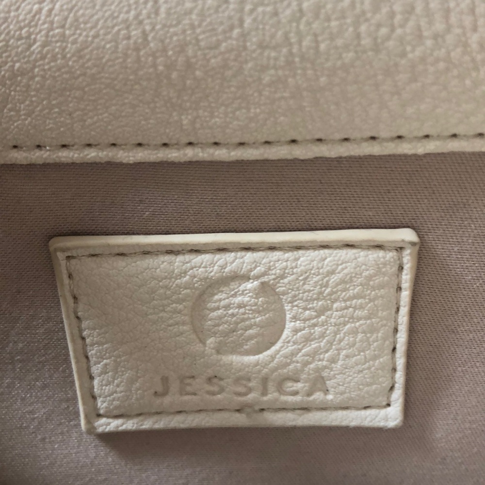 Cream/Light Tan Purse - Picture 7 of 8